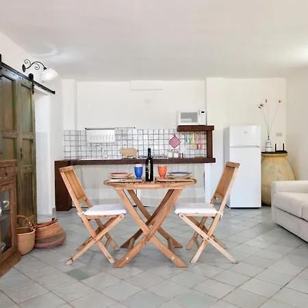 Colori Della Sardegna Apartmán *